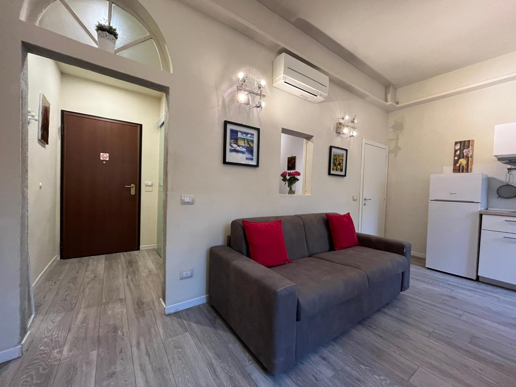 Vasari - Near Smn Station Florenz