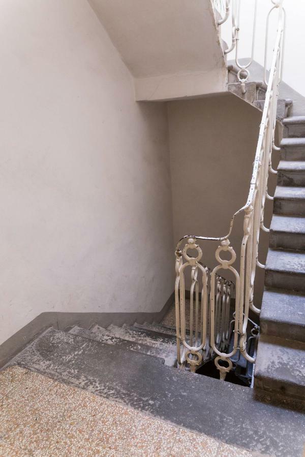 Vasari - Near Smn Station *